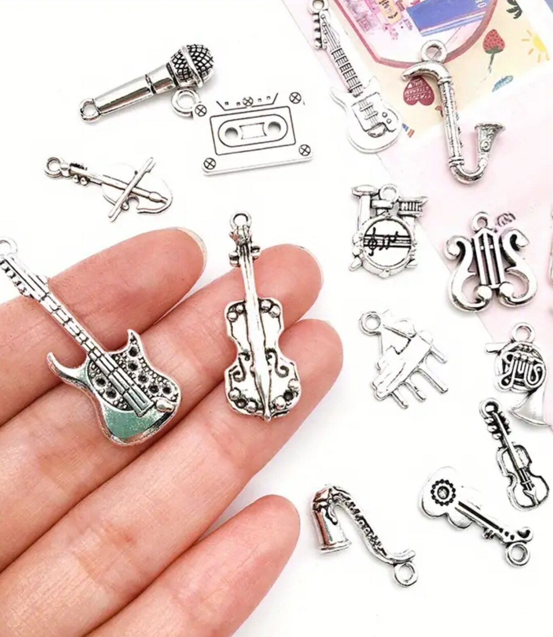 Colgantes De Instrumentos Musicales - 2