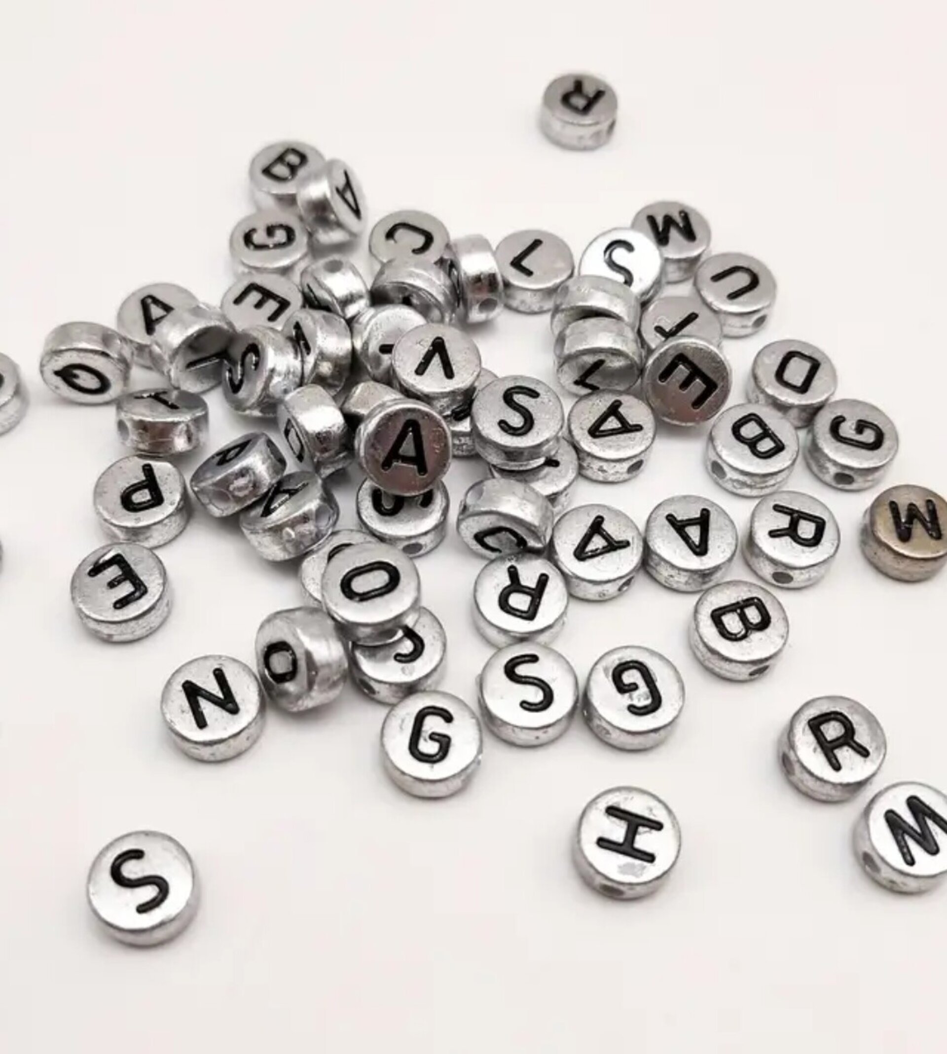 100 Cuentas Letras Plata - 4