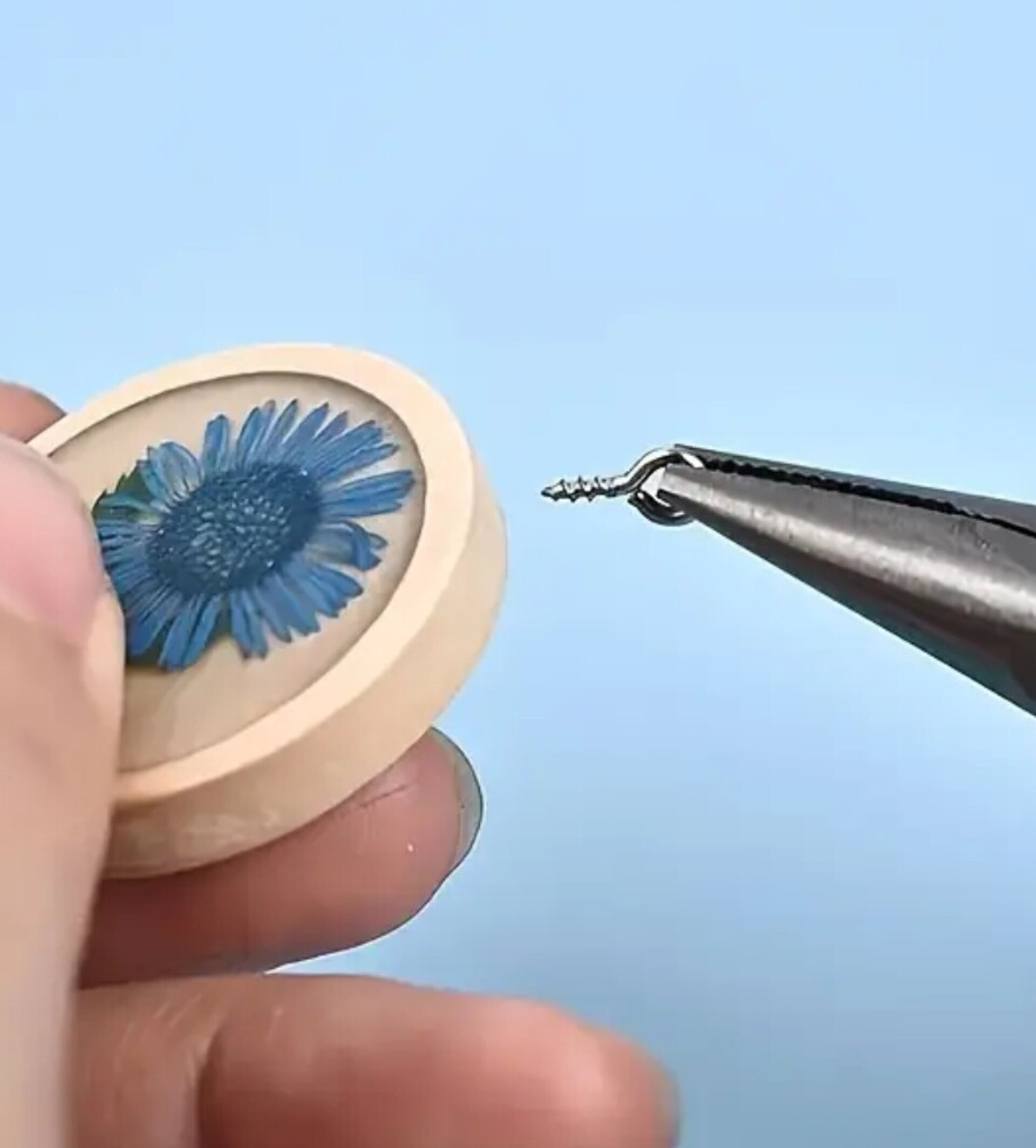 Tornillo Ojo Oro - 2