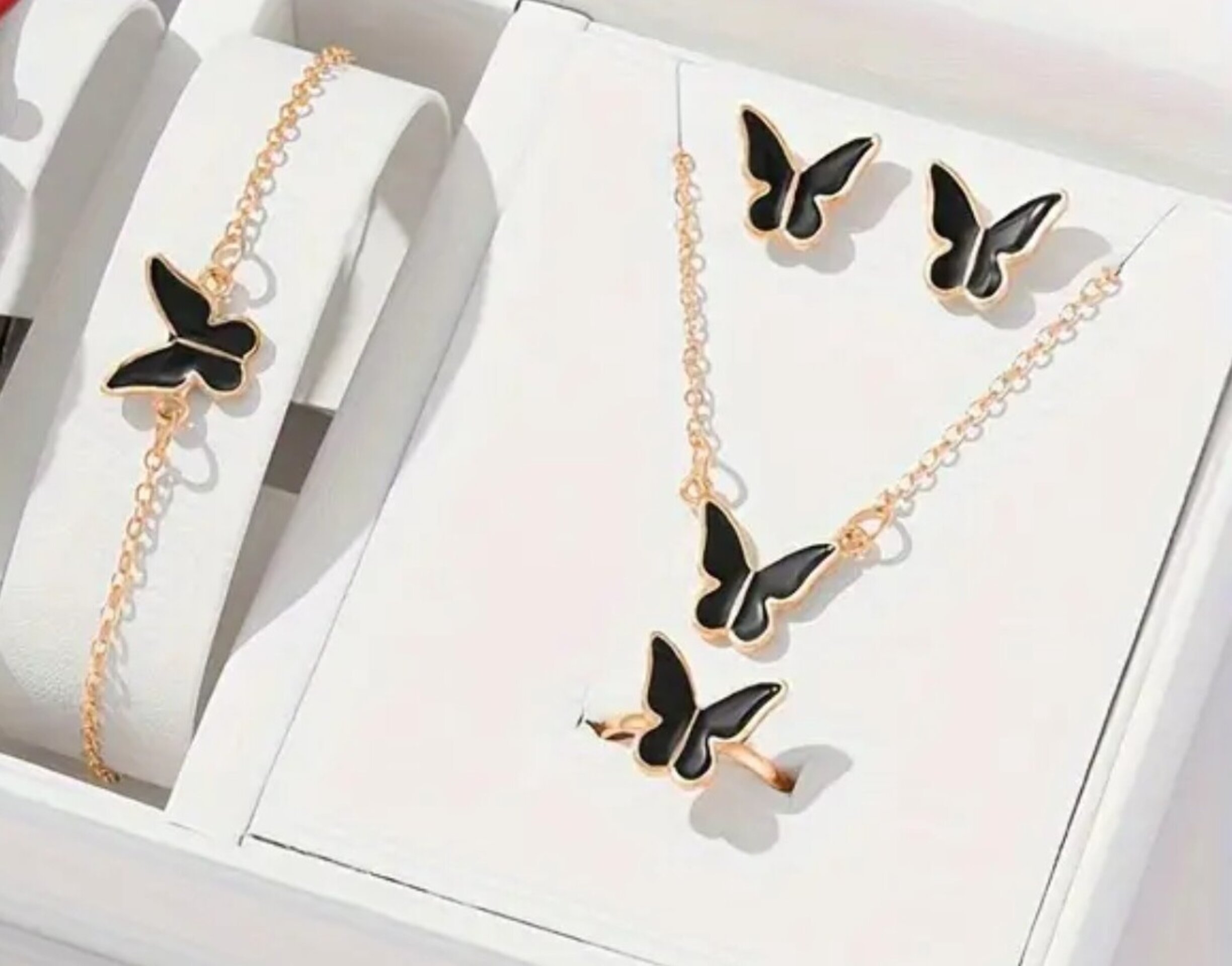 Conjunto Relog Beig Mariposa - 2