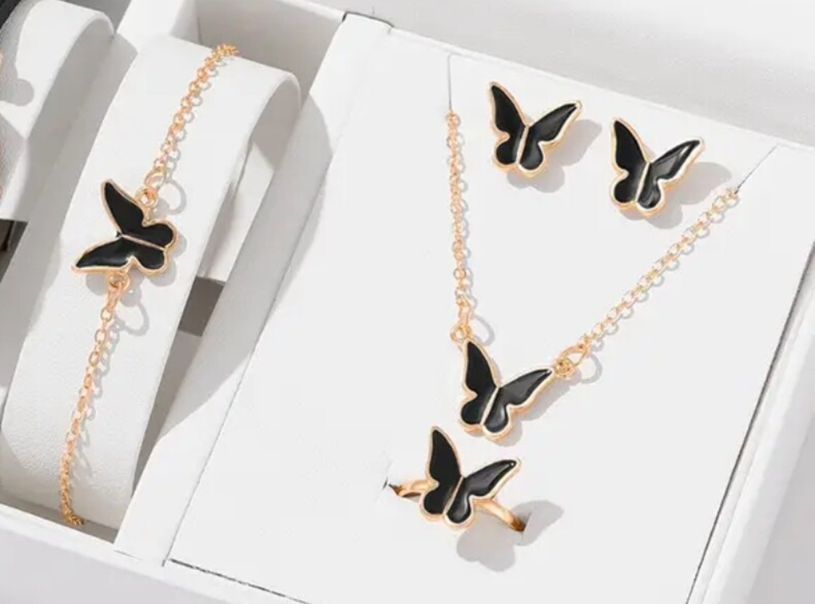 Conjunto Relog Negro Mariposa - 3